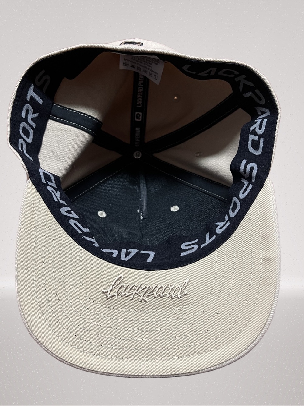 Lackpard Premium NYC Shield Fitted Stretch Hat Khaki Gold Black NWT